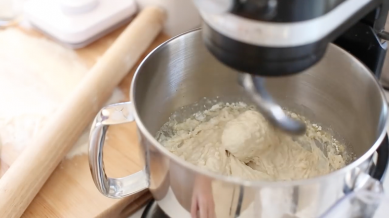 Beignets (Louisiana-style Doughnuts) – Life Tastes Good